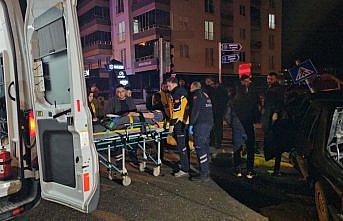 Çorum'da çarpışan iki otomobildeki 4 kişi yaralandı