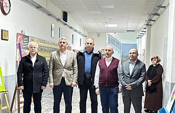 Çorum'da öğrencilerin tezhip eserleri sergilendi