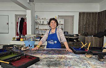 Geleneksel el yazması baskısını öğrenmek için Ankara'dan Tokat'taki kursa geldi