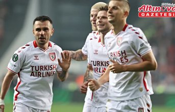 Samsunspor'da futbolcu Emre Kılınç'ın sağ baldırında kas yaralanması tespit edildi