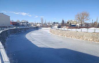 Sivas'ta soğuk hava etkili oluyor