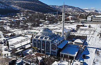 Tadilatı tamamlanan Laçin Ulu Cami ibadete açıldı