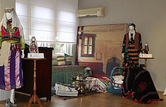 Trabzon'un yöresel kıyafetlerinden oluşan sergi açıldı