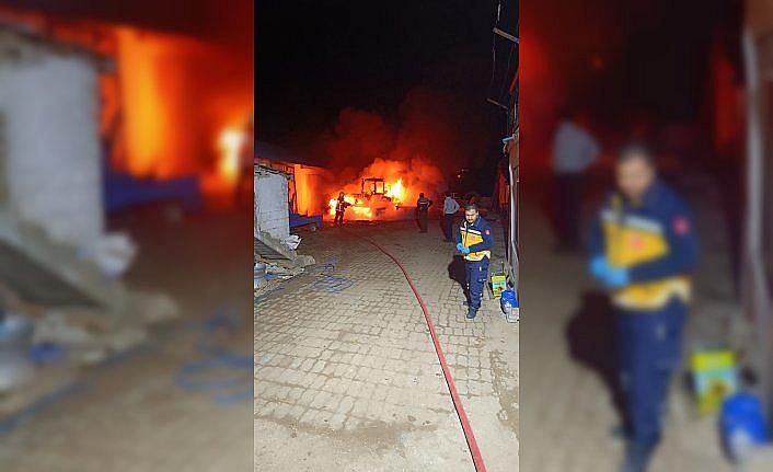 Zile'de yangın çıkan traktör kullanılamaz hale geldi