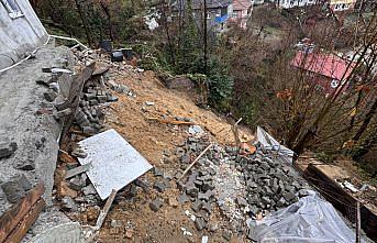Zonguldak'ta heyelan nedeniyle bir ev için geçici tahliye kararı verildi