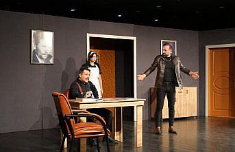 Akçaabat'ta tiyatro oyunu sahnelendi