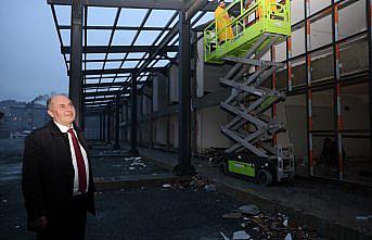 Arhavi'de otogar binasındaki çalışmalar devam ediyor