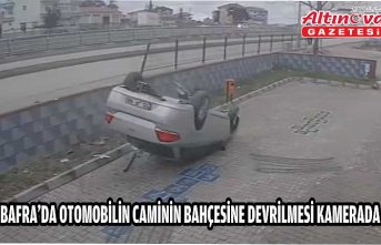 Bafra'da otomobilin caminin bahçesine devrilmesi kamerada
