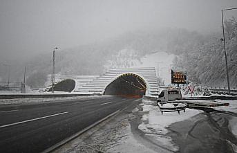 Bolu Dağı'nda kar etkisini sürdürüyor