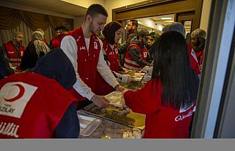 Bolu'da Filistinli öğrenciler Kızılayın iftarında buluştu