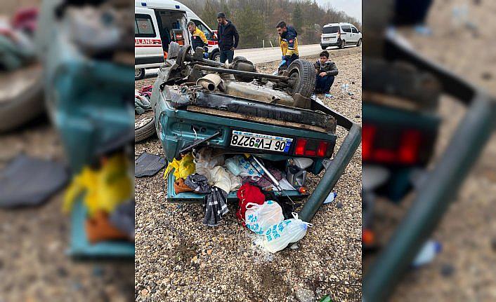 Bolu'da takla atan otomobildeki 4 kişi yaralandı