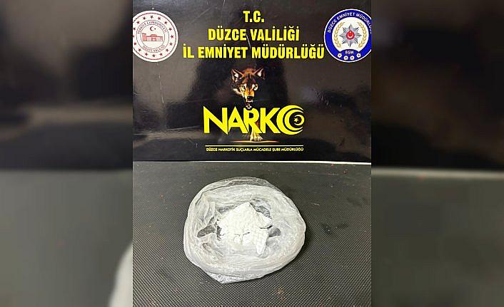 Düzce'de uyuşturucu operasyonunda 2 şüpheli tutuklandı