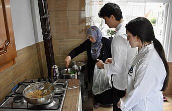 Geleceğin şefleri yöresel lezzetlerin tarladan sofraya inceliklerini öğreniyor