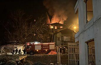 Karabük'te 3 katlı müstakil evde çıkan yangın söndürüldü