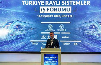 KARDEMİR Yönetim Kurulu Başkanı Oflaz, Türkiye Raylı Sistemler İş Forumu'na katıldı