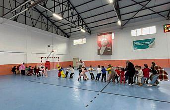 Küre'de minik öğrenciler sporla tanıştı