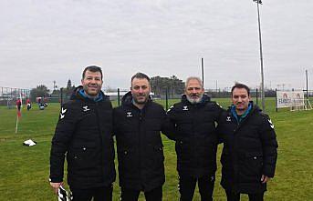 Ladik Belediyespor teknik direktör Eyüp Narşap ile yollarını ayırdı