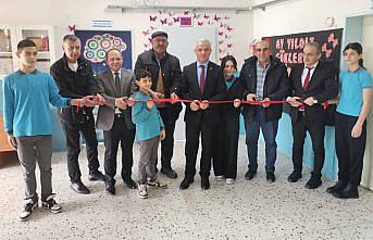 Merzifon'da köy okulunda matematik sınıfı açıldı