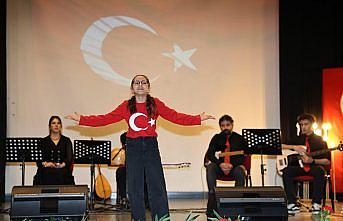 Merzifon'da şiir ve müzik dinletisi düzenlendi