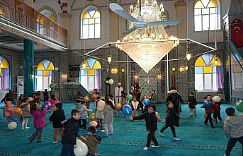 Osmancık'ta minik öğrencilere camide ramazan etkinliği yapıldı