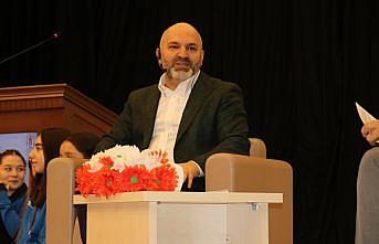 RTÜK Üyesi Davulcu'dan “Dezenformasyon çağında yeni medya ve gençlik“ söyleşisi