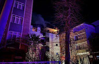 Samsun'da 4 katlı binada çıkan yangında bir kişi yaralandı