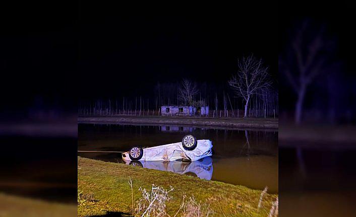 Samsun’da sulama kanalına devrilen otomobilin sürücüsü öldü, 1 kişi yaralandı