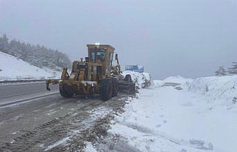 Tokat-Sivas kara yolunda kar etkili oluyor
