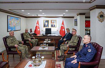 9. Kolordu ve Garnizon Komutanı Tümgeneral Akyıldız, Vali Ergün'ü ziyaret etti