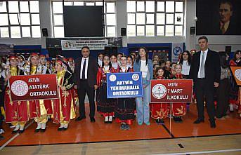 Artvin'de Okullar Arası Halk Oyunları İl Birinciliği Yarışması düzenlendi