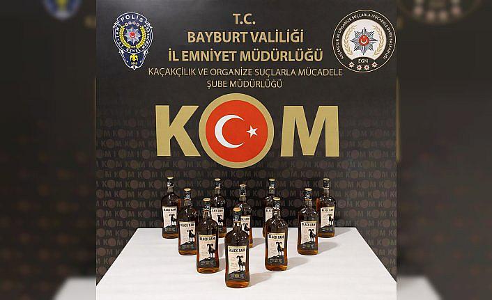 Bayburt'ta 10 litre kaçak alkol ele geçirildi