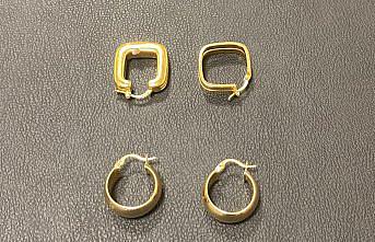 Samsun'da kuyumcudan hırsızlık yapan 2 zanlı tutuklandı