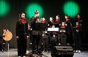 Merzifon'da musiki konseri ve şiir dinletisi düzenlendi