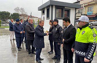 Niksar Kaymakamı Perçi'den bayram ziyaretleri