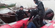 Bafra'da Tekne Battı; 3 ölü, 4 kayıp