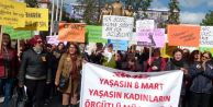DÜNYA KADINLAR GÜNÜ YÜRÜYÜŞÜ DÜZENLENDİ