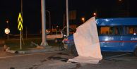 Jandarma aracı İle Otomobil Çarpıştı: 1 Asker Şehit 5 Yaralı
