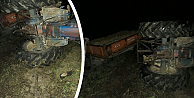Saman Yüklü Trakör Devrildi