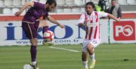 SAMSUNSPOR OSMANLISPOR'U ELİNDEN KAÇIRDI.0-2