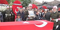 VEZİRKÖPRÜ ŞEHİDİNİ SON YOLCULUĞUNA UĞURLADI