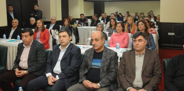 VALİ ŞAHİN, “SORUNLARINI ÇÖZMEK ADINA PROJELER ÜRETİN”