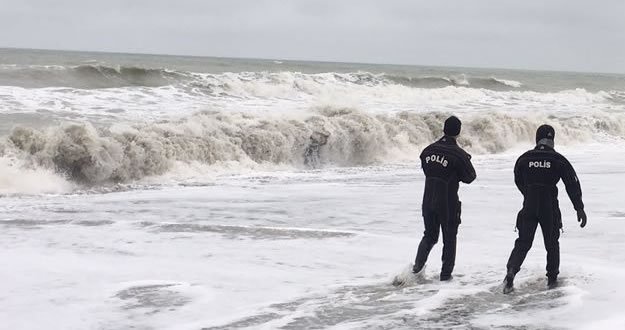 Yakakent'te Denize Açılan Balıkçıya 5 Gündür Ulaşılamadı