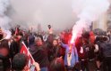 SAMSUN - Samsunsporlu taraftarlar, takımlarının 11 yıl sonra Süper Lig'e çıkmasını kutladı (2)