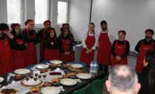 Samsun'da aşçılık kursunda eğitim gören kursiyerler meslek hayatına atılıyor