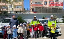 Espiye'de öğrencilerden jandarmaya ziyaret