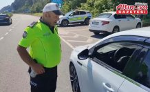 Yakakent'te Kurban Bayramı öncesi trafik ekipleri sürücüleri bilgilendirdi