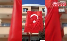 Göynücek'te ev ve iş yerleri 15 Temmuz dolayısıyla Türk bayraklarıyla donatıldı