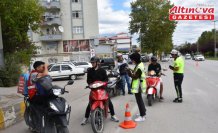 Boyabat'ta güvenli motosiklet kullanımı etkinliği yapıldı