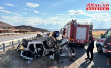 Çorum'da devrilen otomobildeki 2'si ağır 3 kişi yaralandı