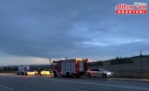 Çorum'da 2 otomobilin çarpışması sonucu üç kişi yaralandı